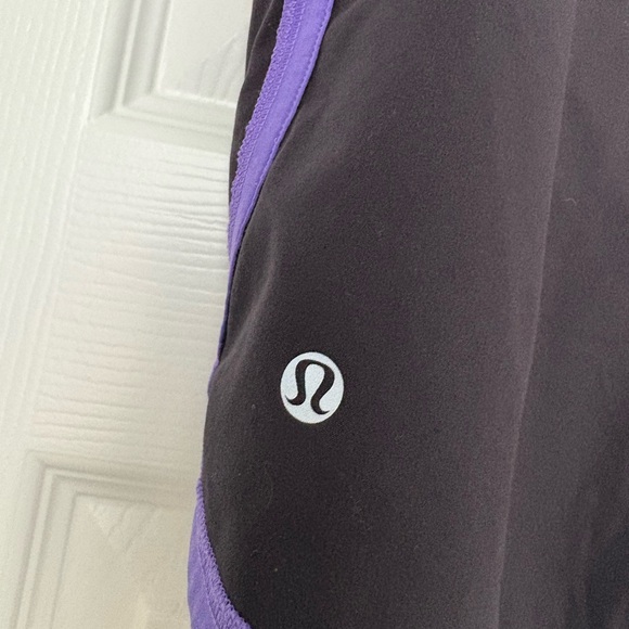 Lululemon Athletica speed up 2” shorts RARE design - Picture 3 of 5